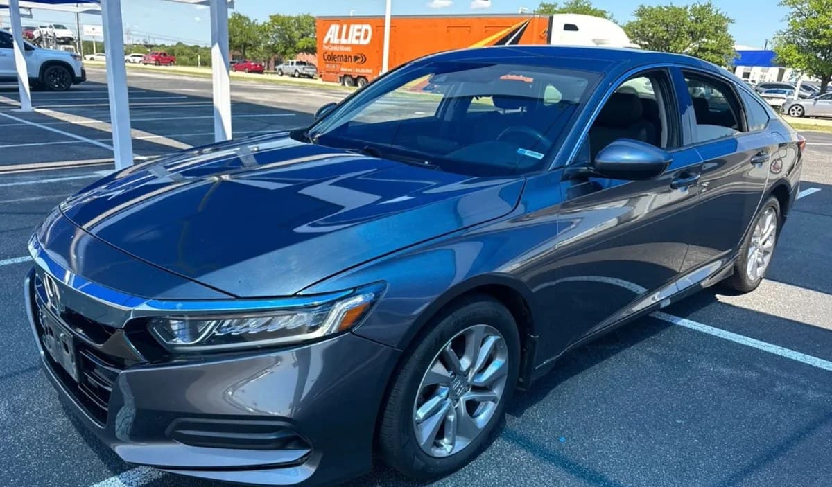 2019 HONDA ACCORD LX 2
