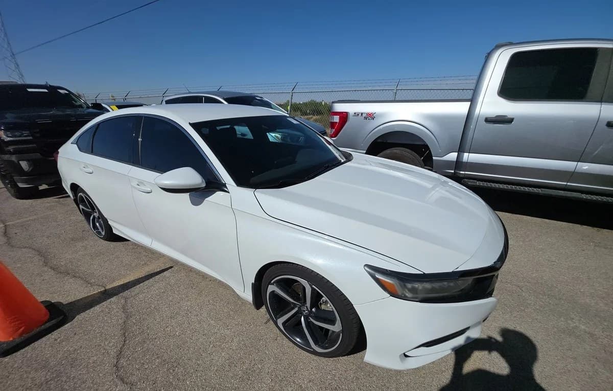 2019 HONDA ACCORD Sport 4