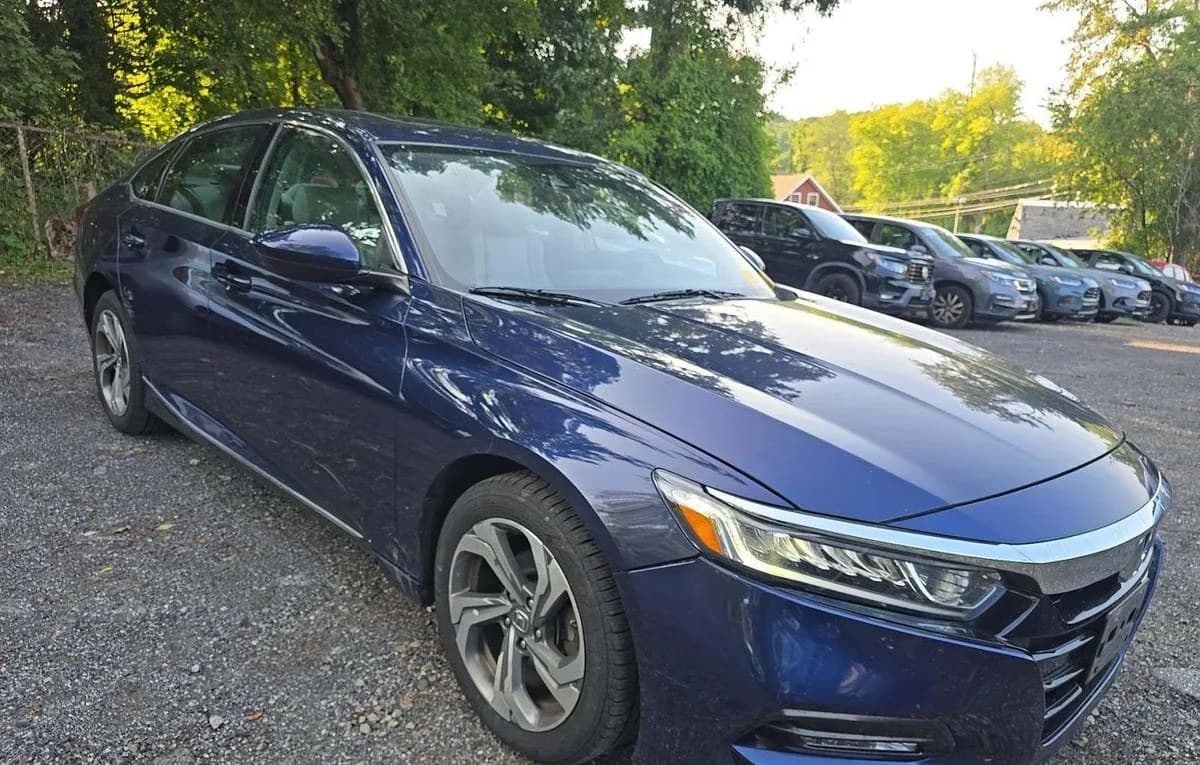 2019 HONDA ACCORD EX 2