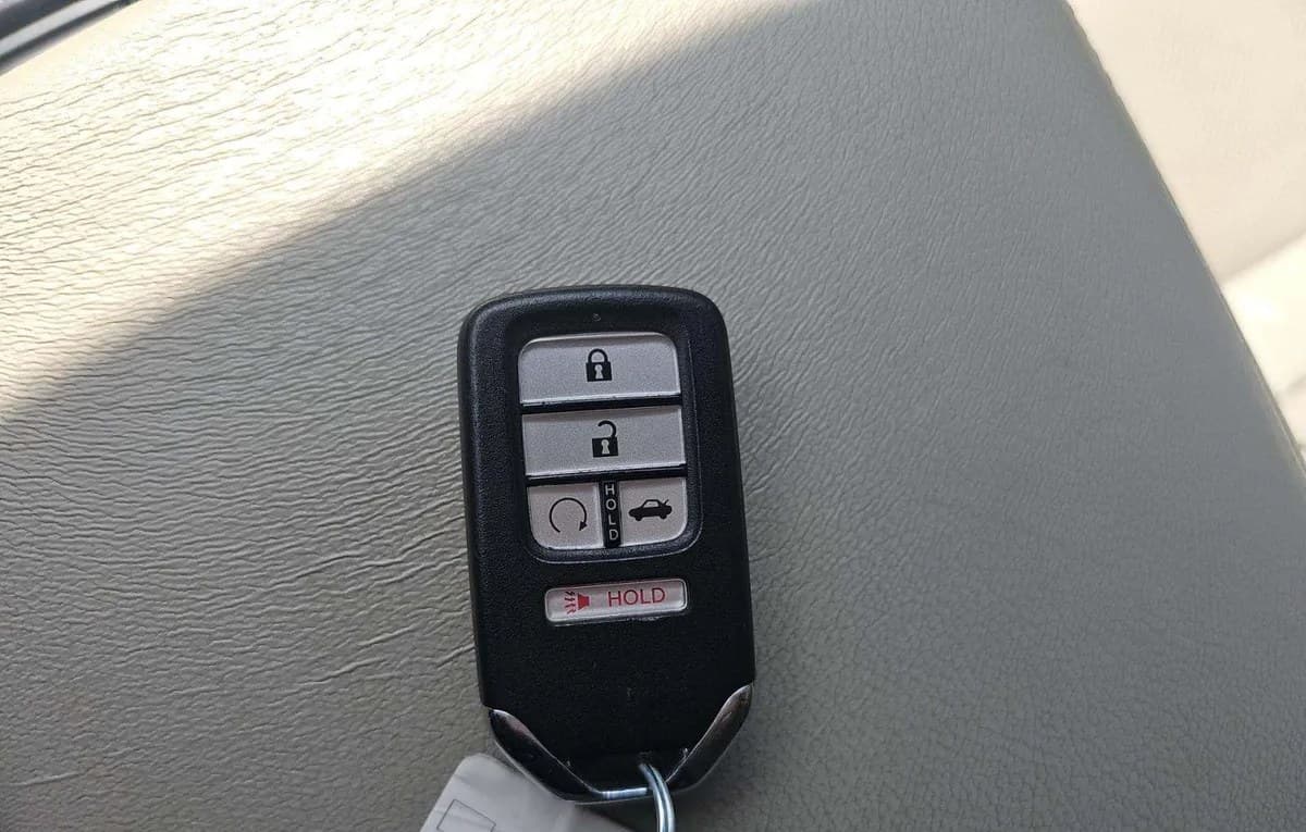 2018 HONDA ACCORD EX-L 5
