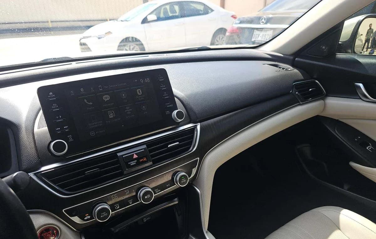 2018 HONDA ACCORD EX-L 7