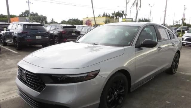 2025 HONDA ACCORD SEDAN SE