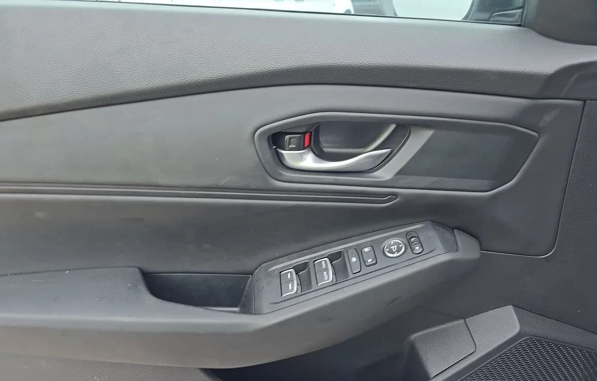 2026 HONDA ACCORD SE 6