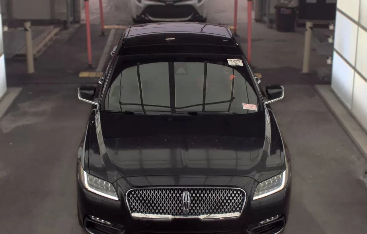 2017 LINCOLN CONTINENTAL Reserve 3