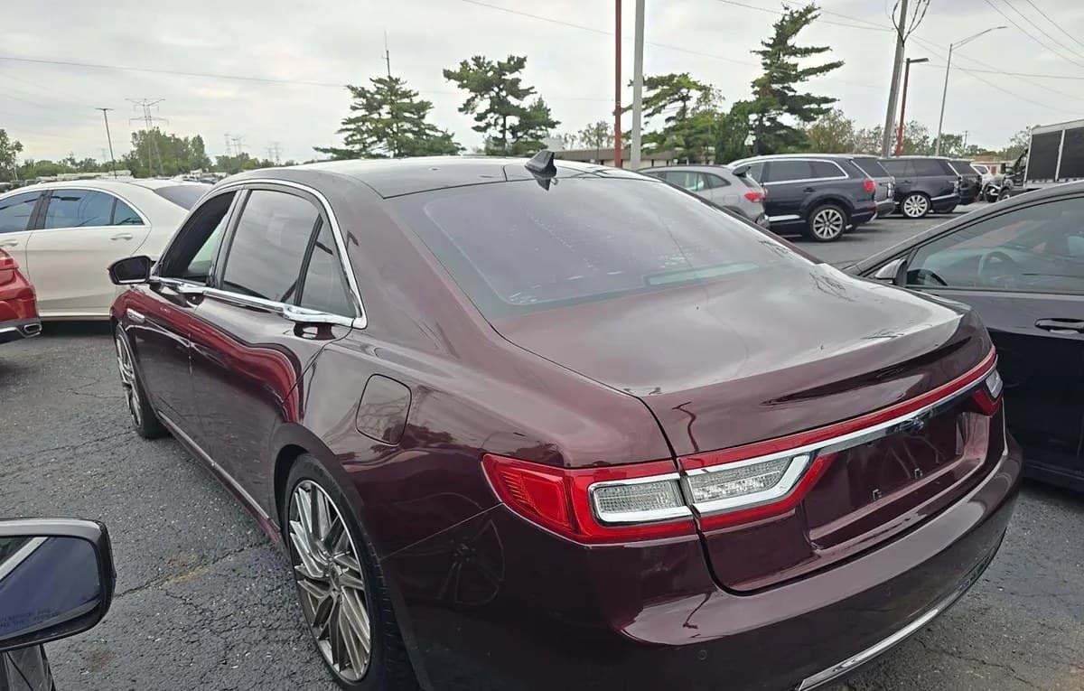 2019 LINCOLN CONTINENTAL Select 3