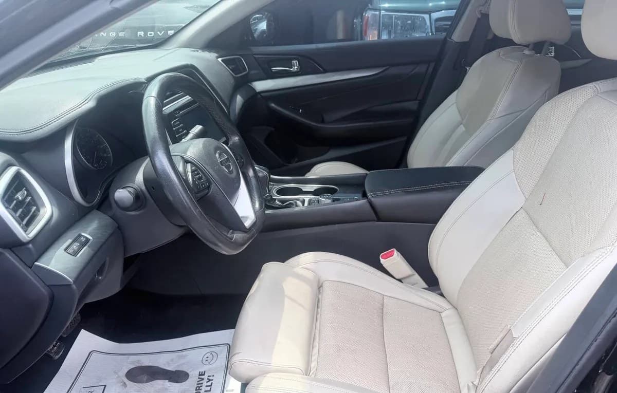 2017 NISSAN MAXIMA S 6
