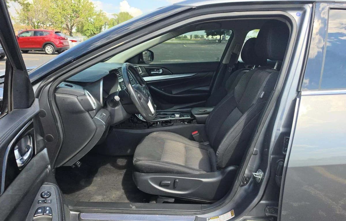 2017 NISSAN MAXIMA S 4