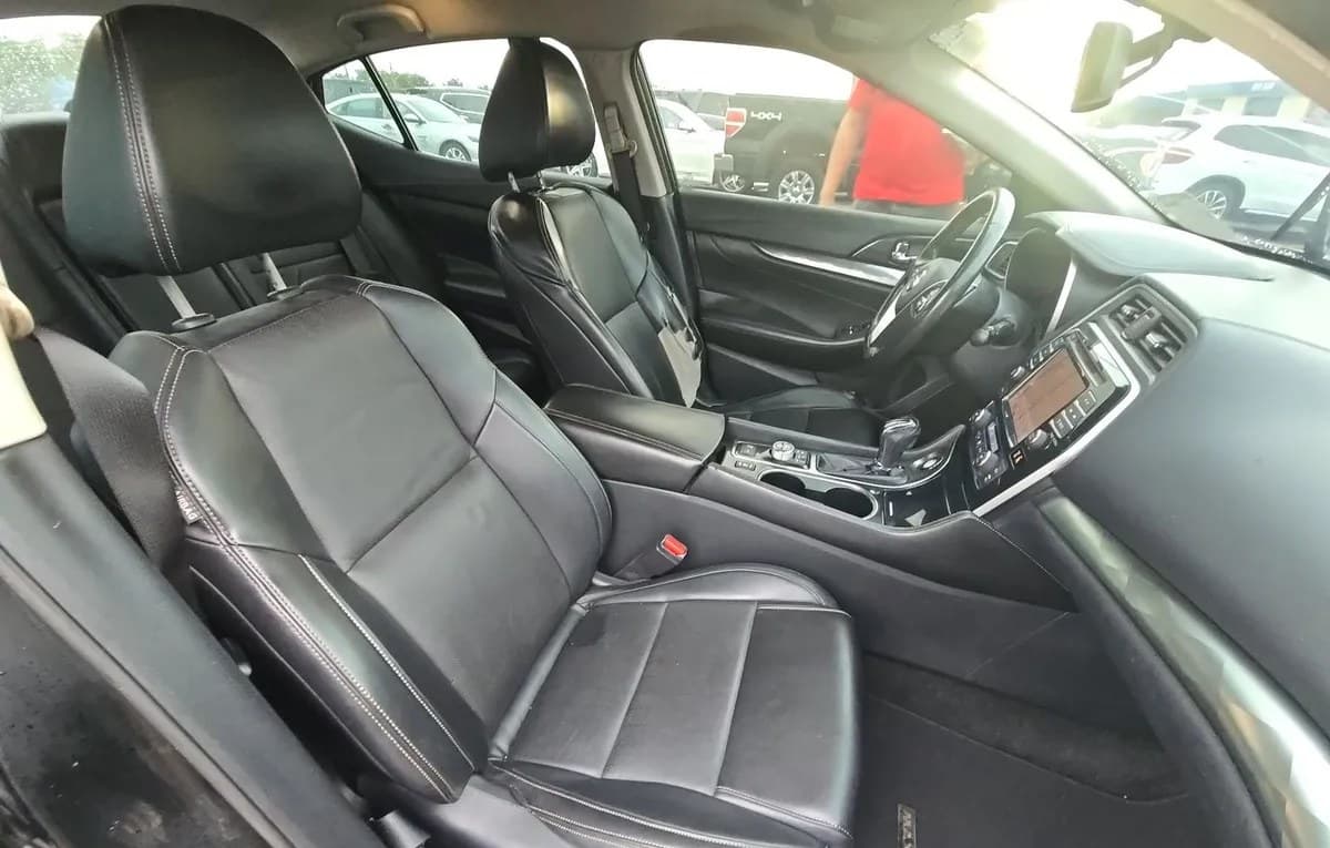 2019 NISSAN MAXIMA 3.5 SV 5