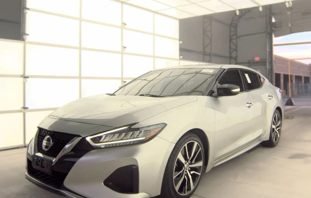 2022 NISSAN MAXIMA SV 2