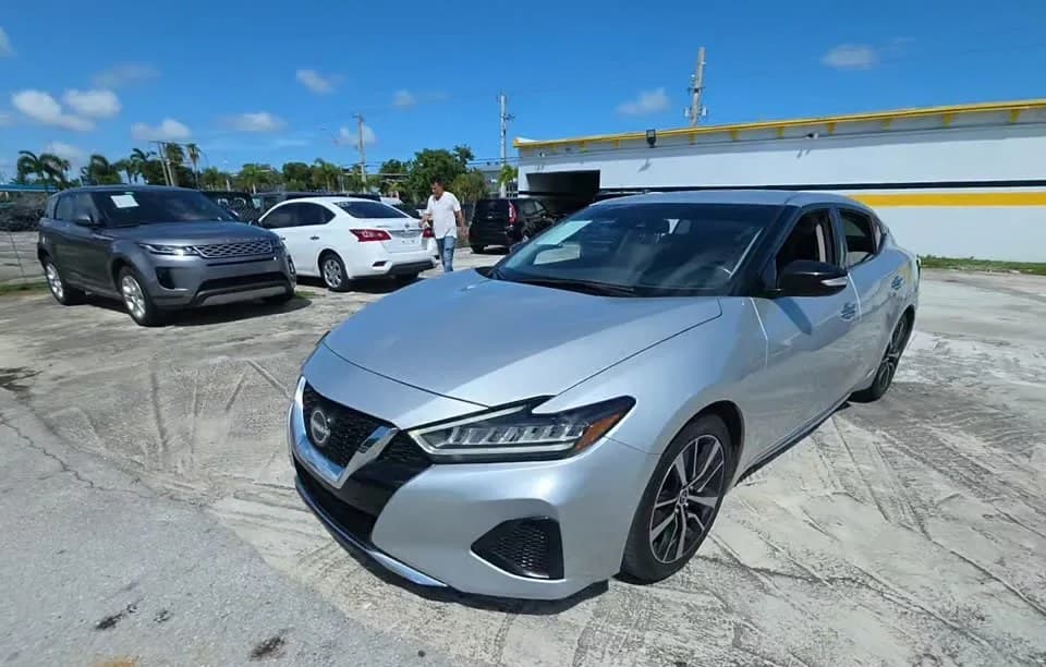 2023 NISSAN MAXIMA SV 2