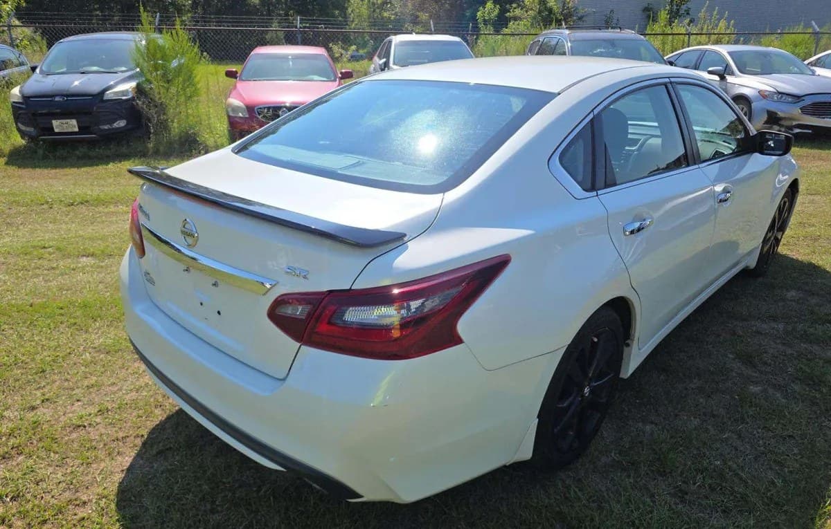 2017 NISSAN ALTIMA 2.5 SR 3