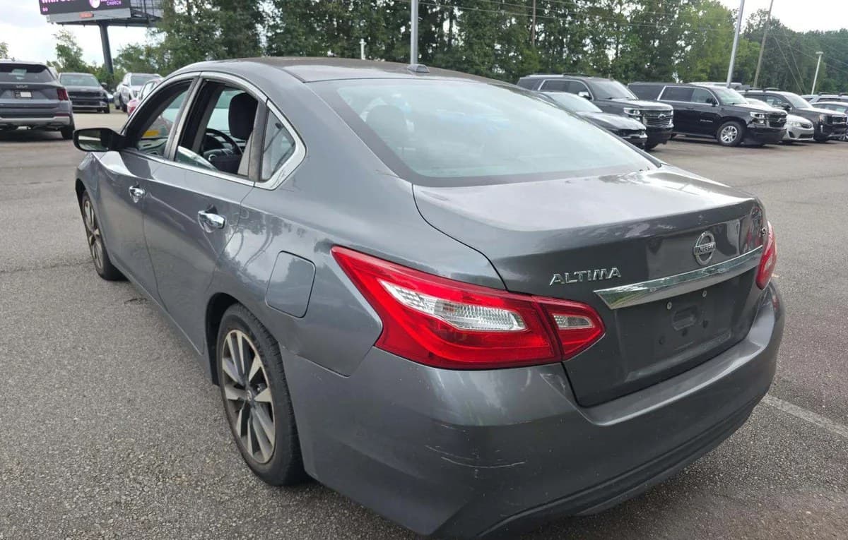2017 NISSAN ALTIMA 2.5 SV 2