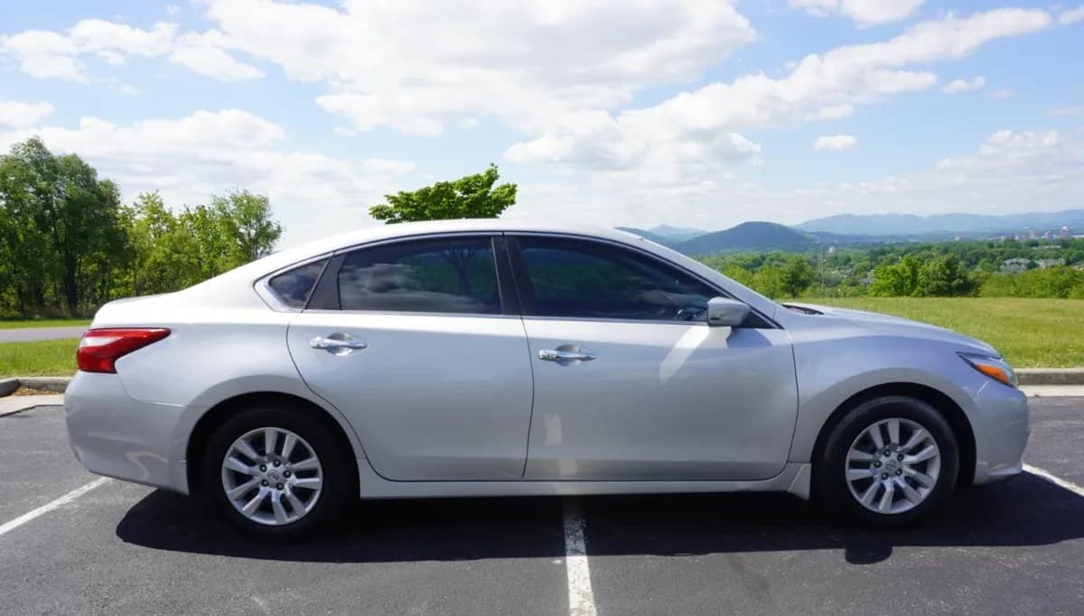 2017 NISSAN ALTIMA 2.5 S 7