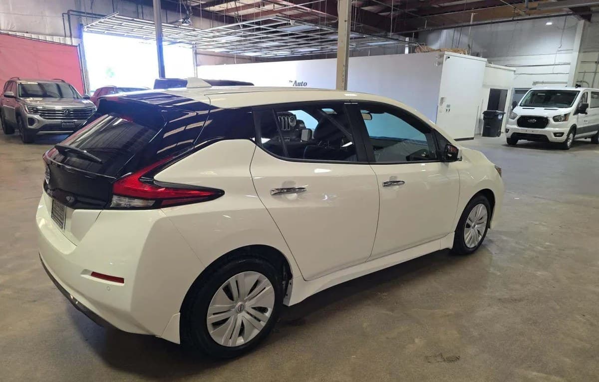2025 NISSAN LEAF S 4