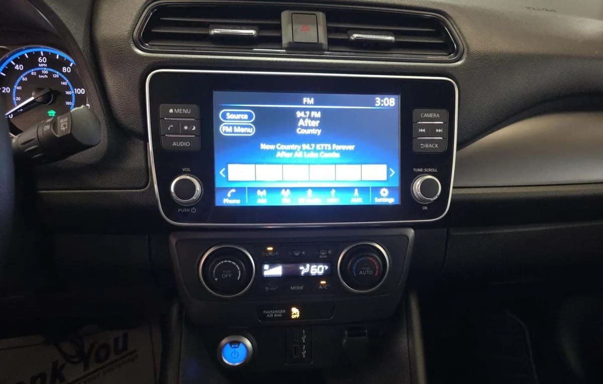 2025 NISSAN LEAF S 7