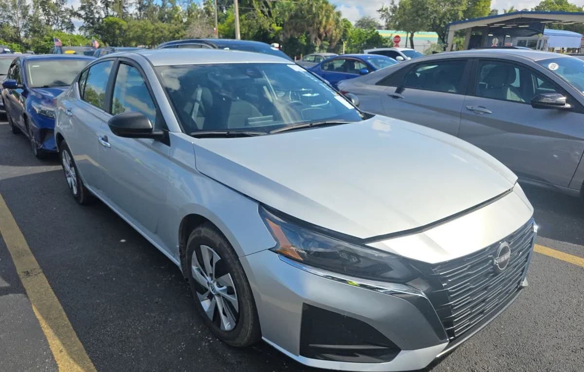 2024 NISSAN ALTIMA 2.5 S 3