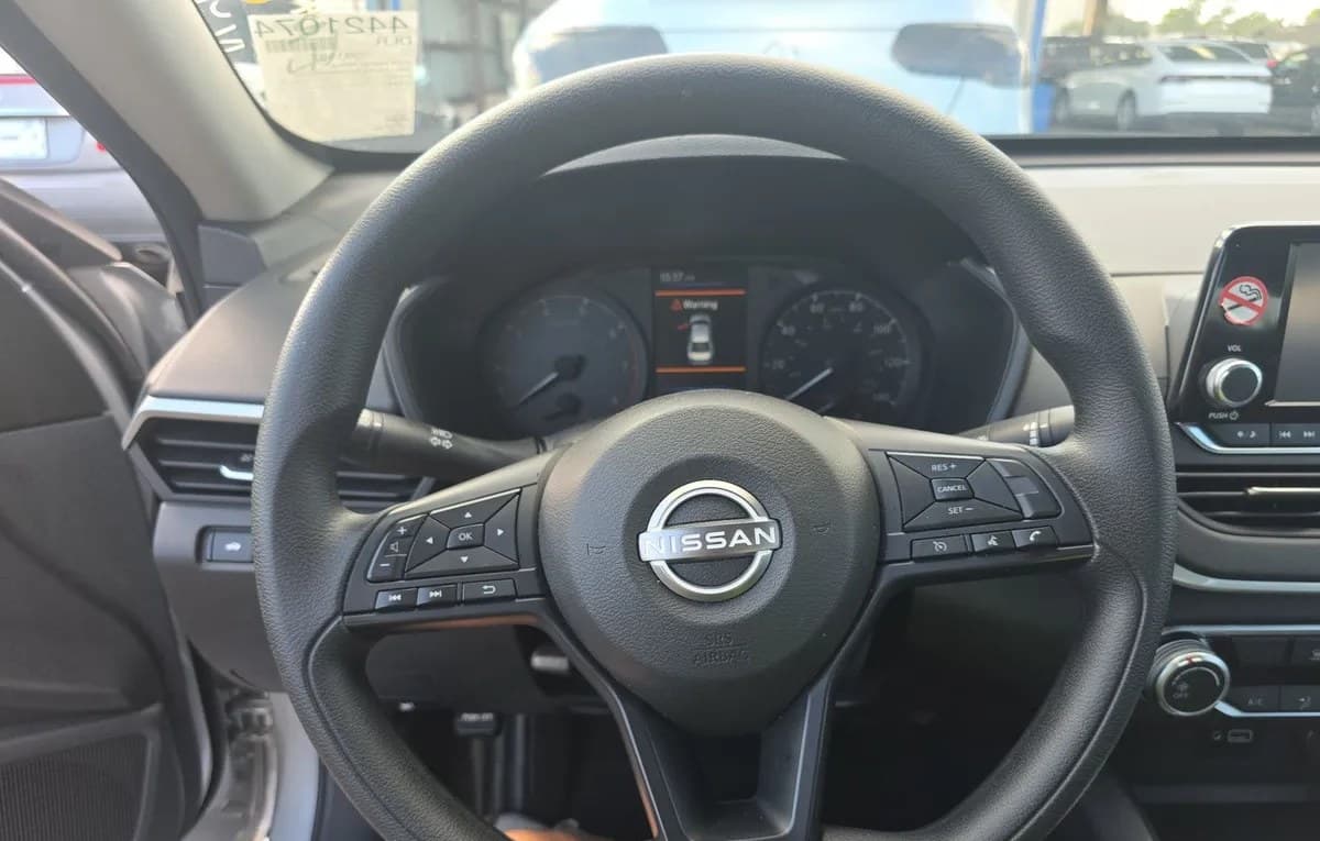 2024 NISSAN ALTIMA 2.5 S 6