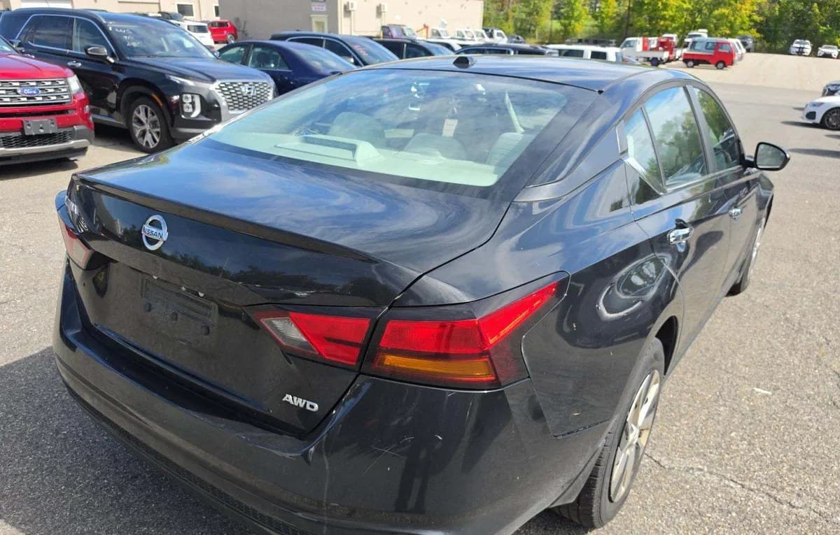 2019 NISSAN ALTIMA S 4