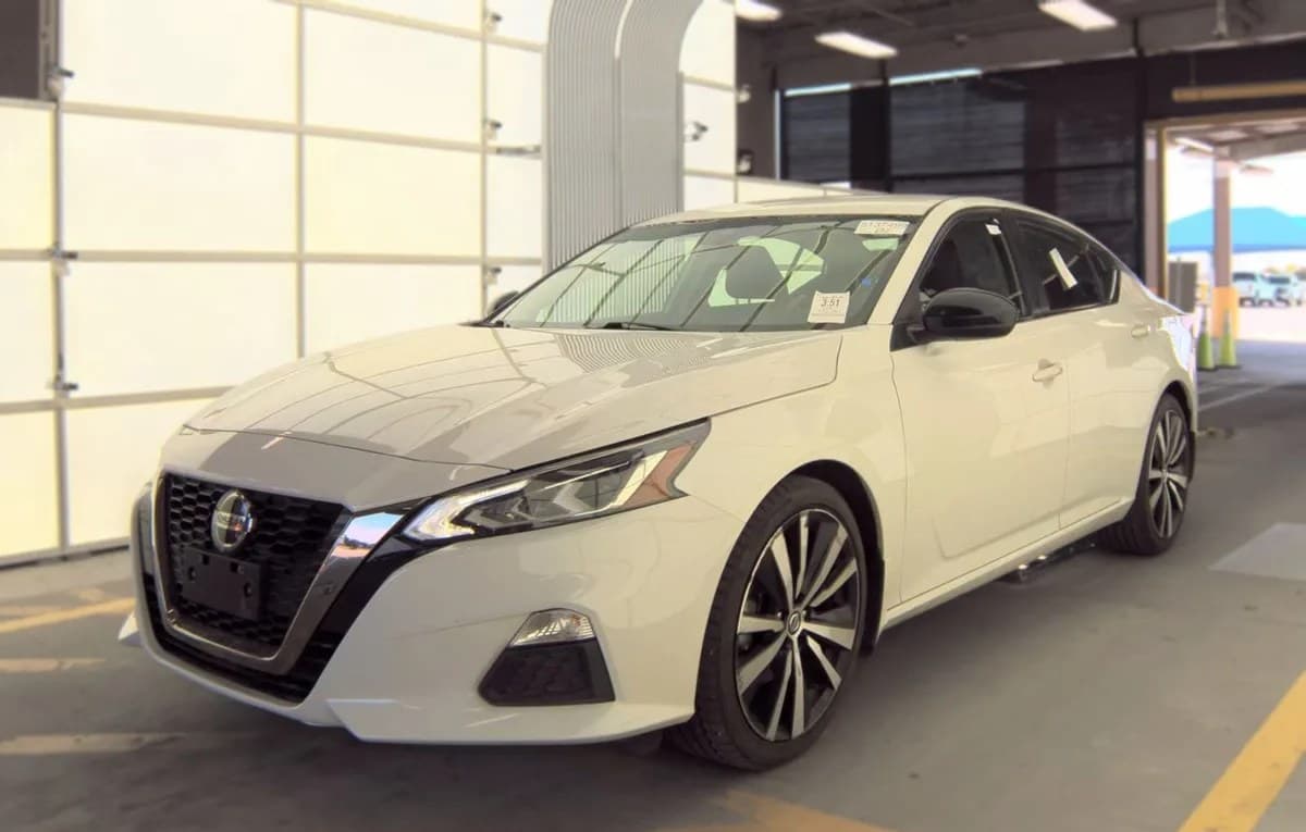 2022 NISSAN ALTIMA 2.5 SR 2