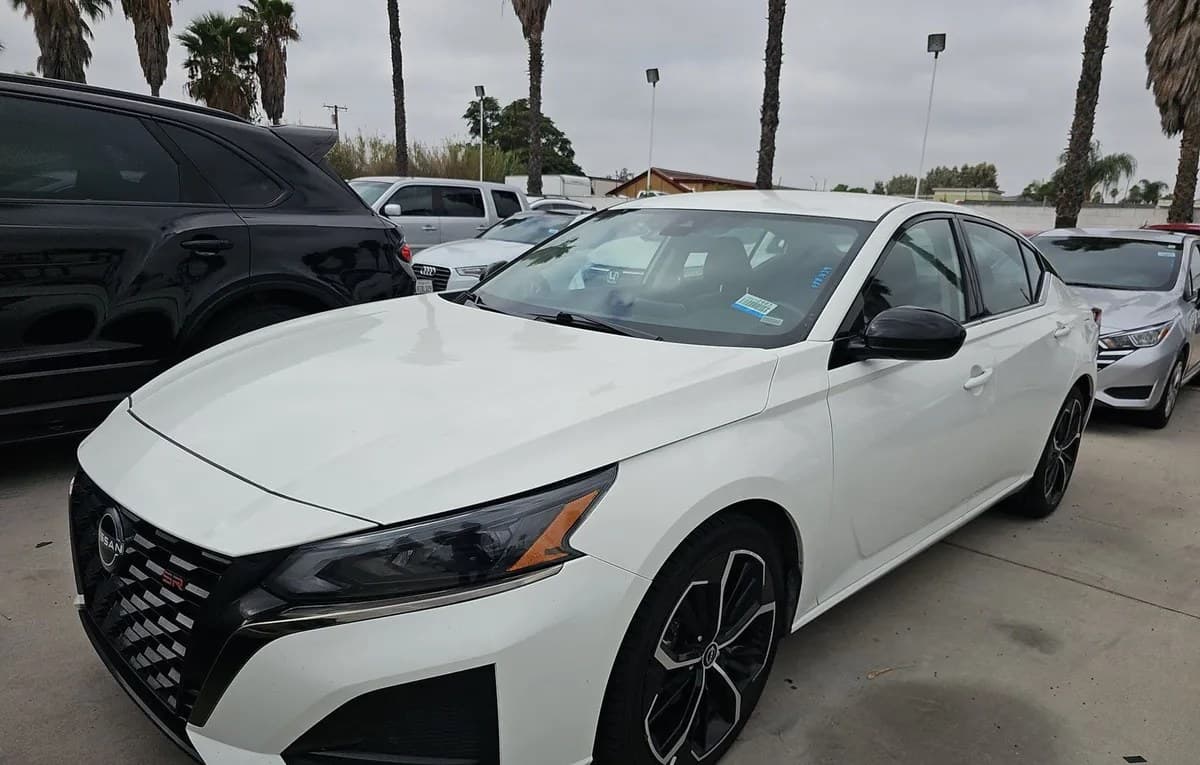2024 NISSAN ALTIMA 2.5 SR 2