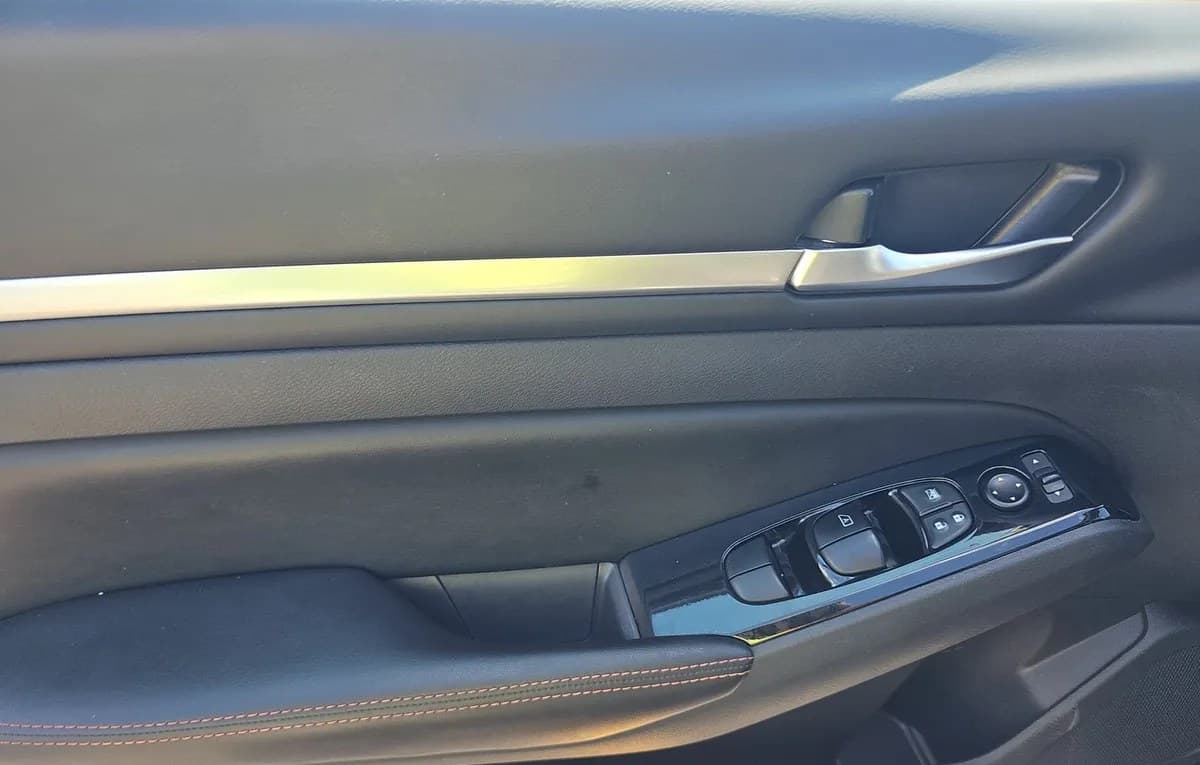 2024 NISSAN ALTIMA SR 6