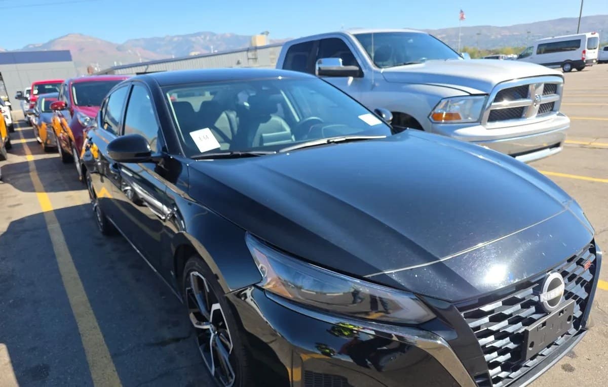 2025 NISSAN ALTIMA 2.5 SR 4