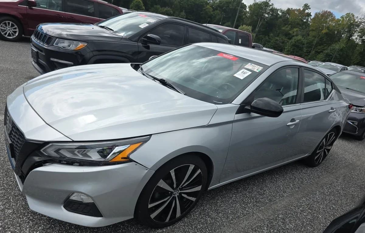 2022 NISSAN ALTIMA 2.5 SR 2