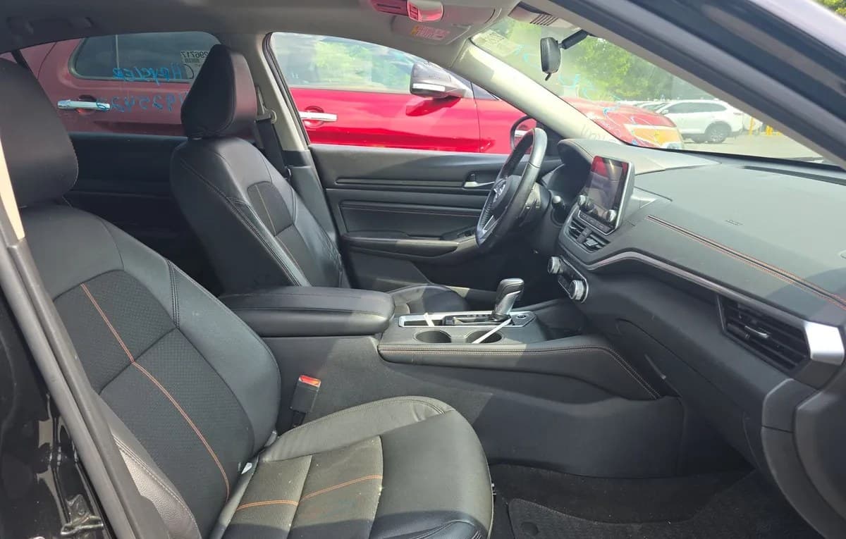 2022 NISSAN ALTIMA SR 5