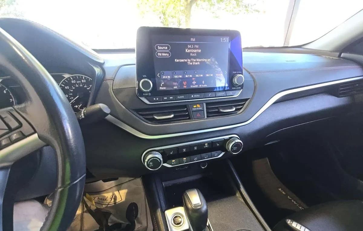2022 NISSAN ALTIMA SR 7