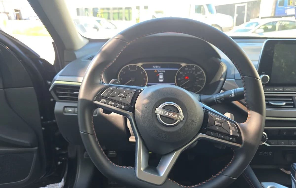 2025 NISSAN ALTIMA SR 7