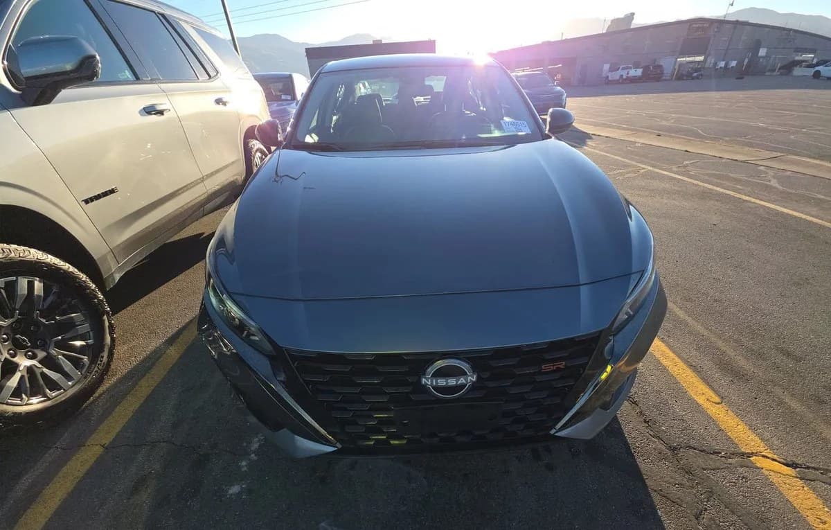 2025 NISSAN ALTIMA 2.5 SR 3