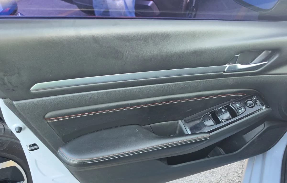 2023 NISSAN ALTIMA SR 6