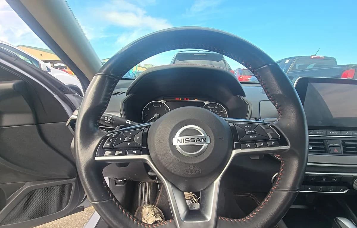 2023 NISSAN ALTIMA 2.5 SR 7