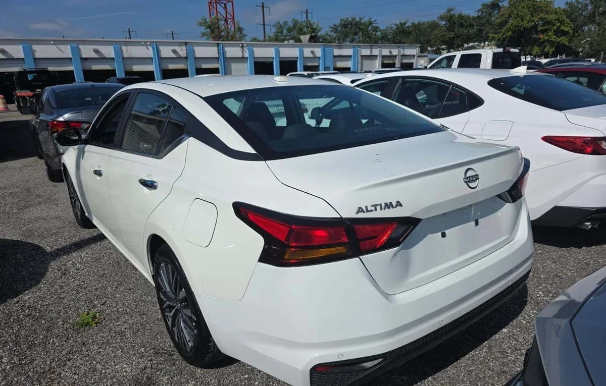 2025 NISSAN ALTIMA 2.5 SV 3