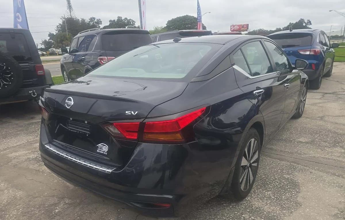 2021 NISSAN ALTIMA 2.5 SV 4