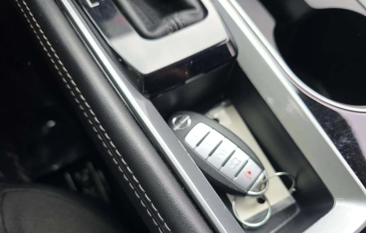 2023 NISSAN ALTIMA 2.5 SV 5
