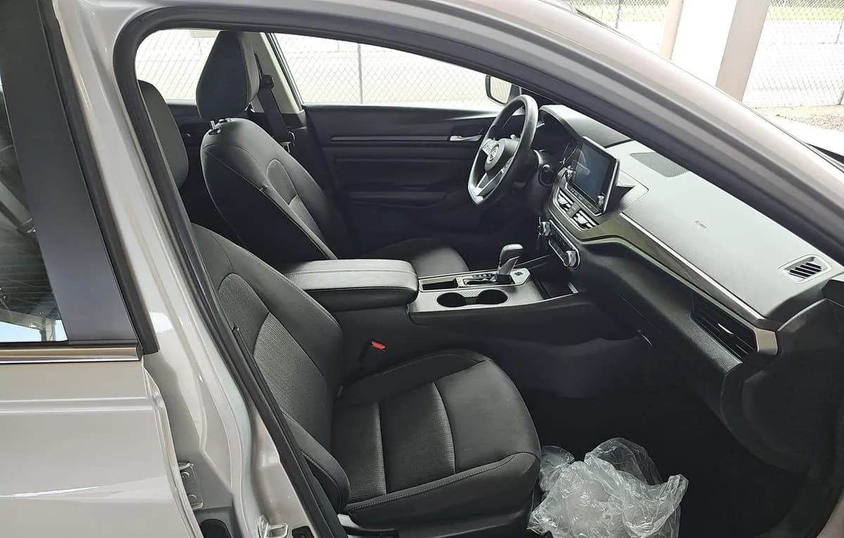 2025 NISSAN ALTIMA 2.5 SV 5