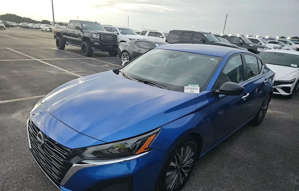 2025 NISSAN ALTIMA 2.5 SV 2