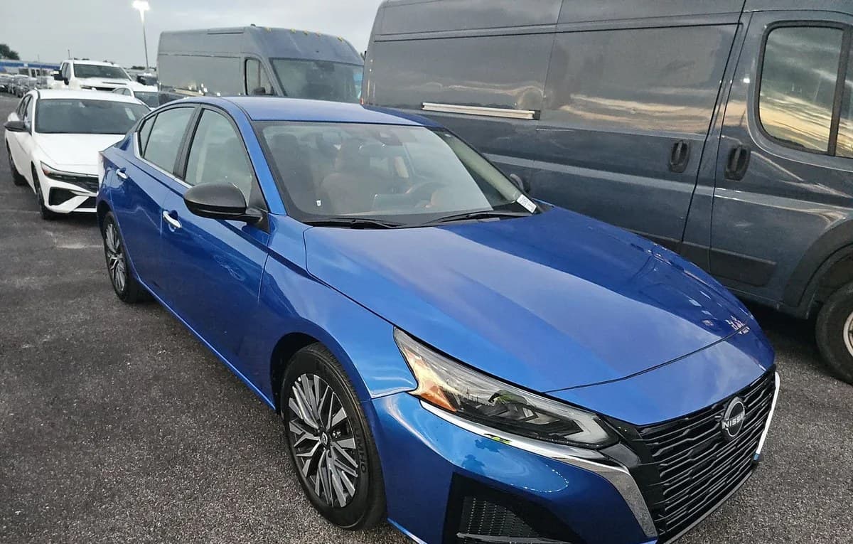 2025 NISSAN ALTIMA 2.5 SV 4