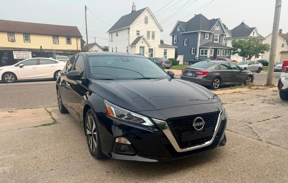 2022 NISSAN ALTIMA 2.5 SV 2