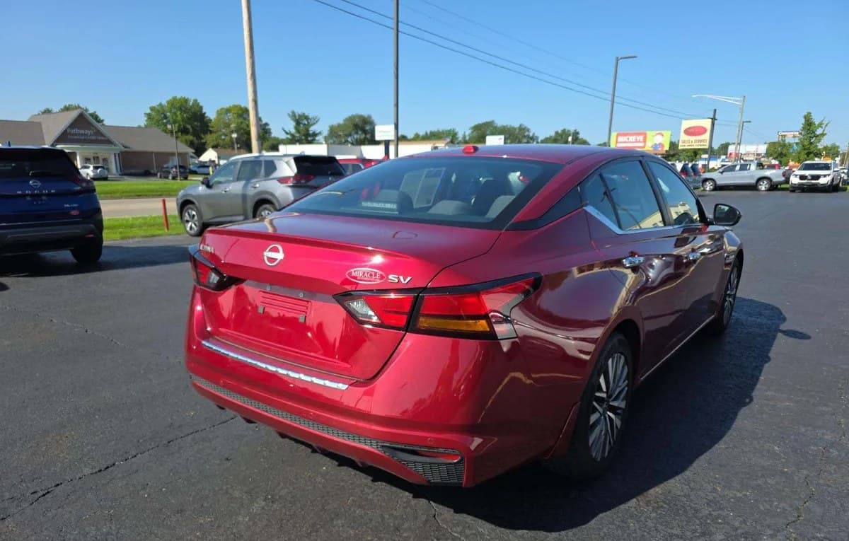 2023 NISSAN ALTIMA 2.5 SV 4