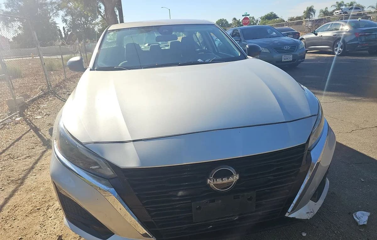 2024 NISSAN ALTIMA 2.5 SV 3