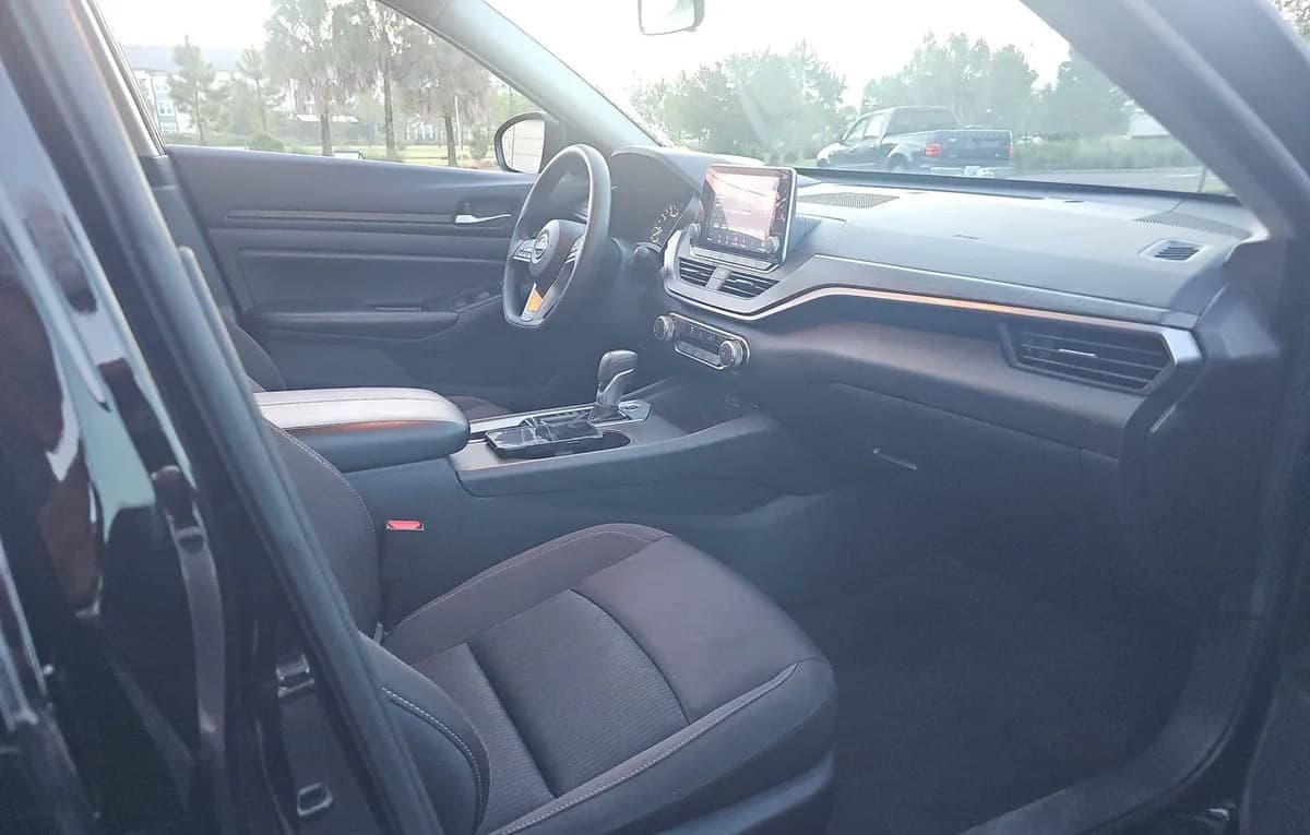 2025 NISSAN ALTIMA 2.5 SV 5