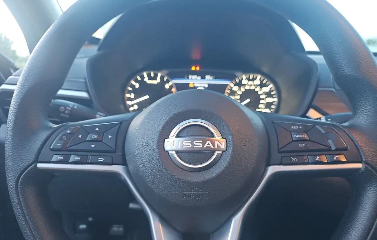 2025 NISSAN ALTIMA 2.5 SV 7