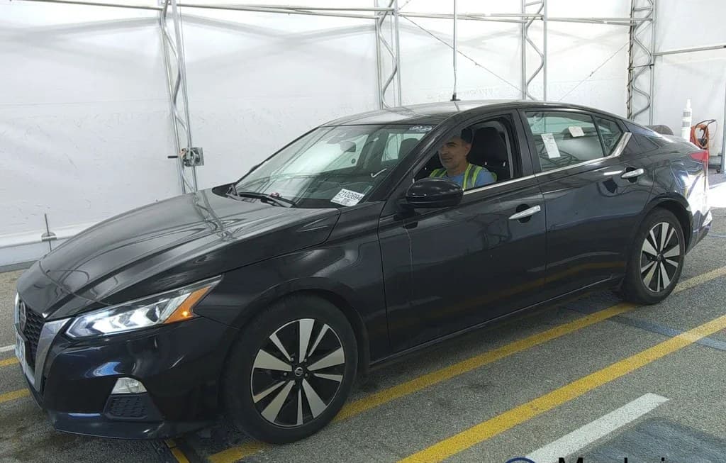 2022 NISSAN ALTIMA SV