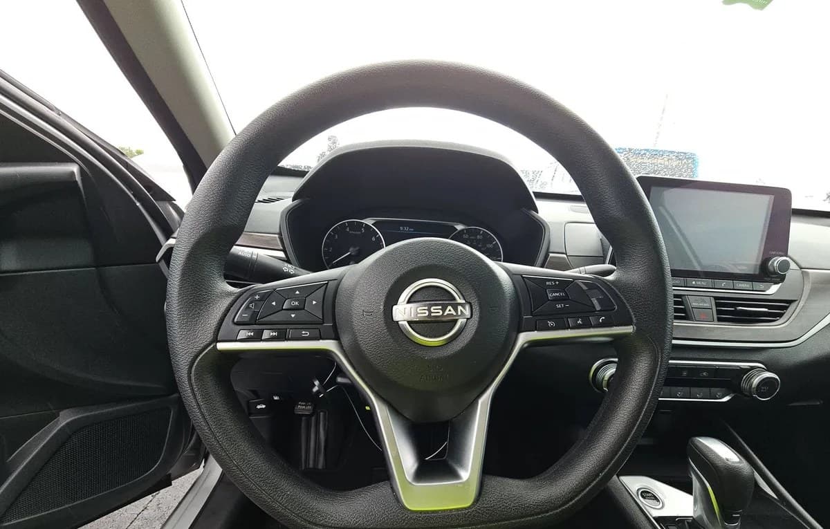 2024 NISSAN ALTIMA SV 7