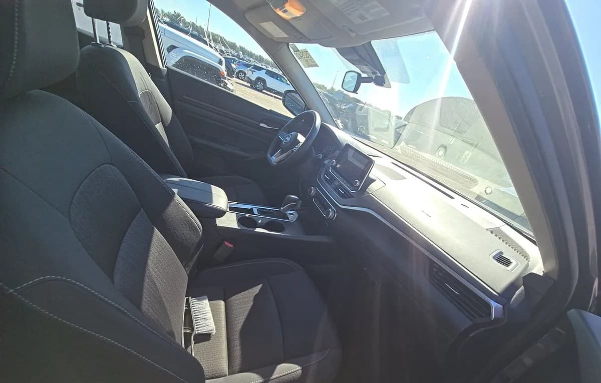 2025 NISSAN ALTIMA SV 5