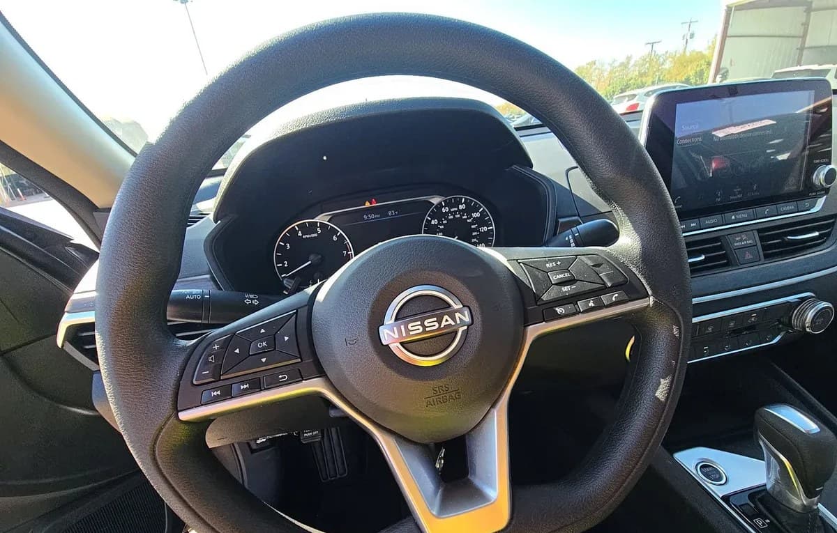 2025 NISSAN ALTIMA SV 7
