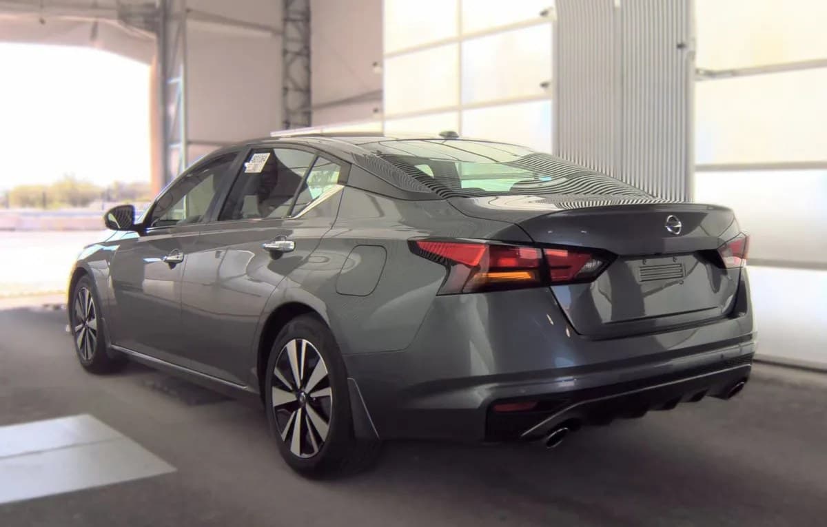 2021 NISSAN ALTIMA SV 5