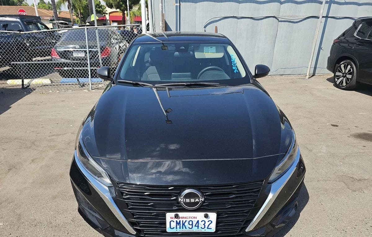2024 NISSAN ALTIMA 2.5 SV 3